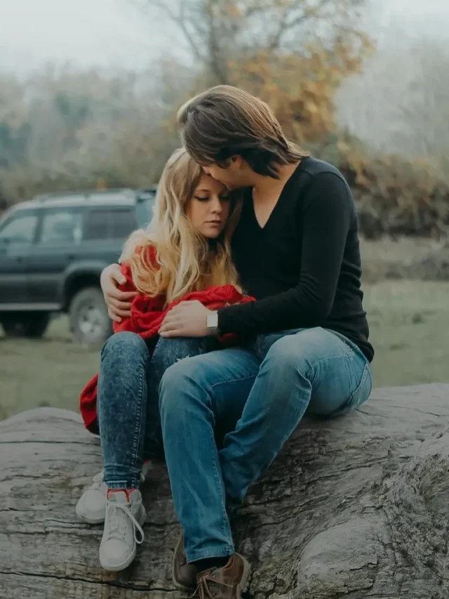 Shayari Jo Ishq Ban Jaye – Heart Melting Romantic Lines..!